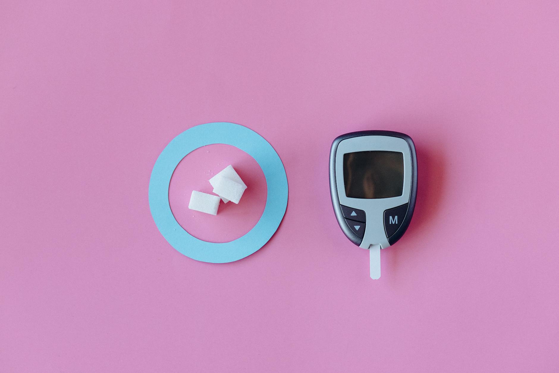 Meta va monitoriza tastele angajaților pentru AI