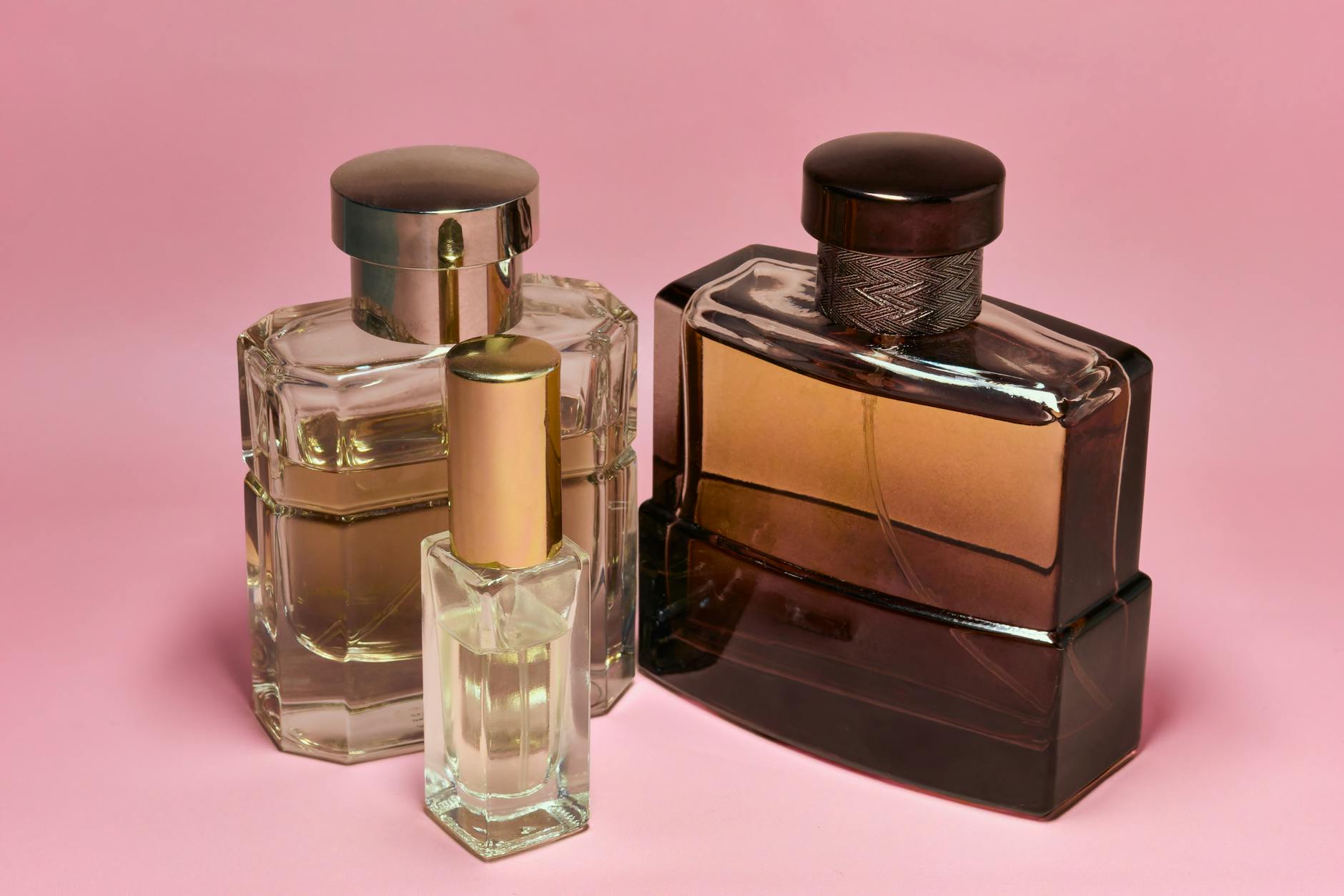 EAU dublează exportul de petrol, ocolind Hormuz