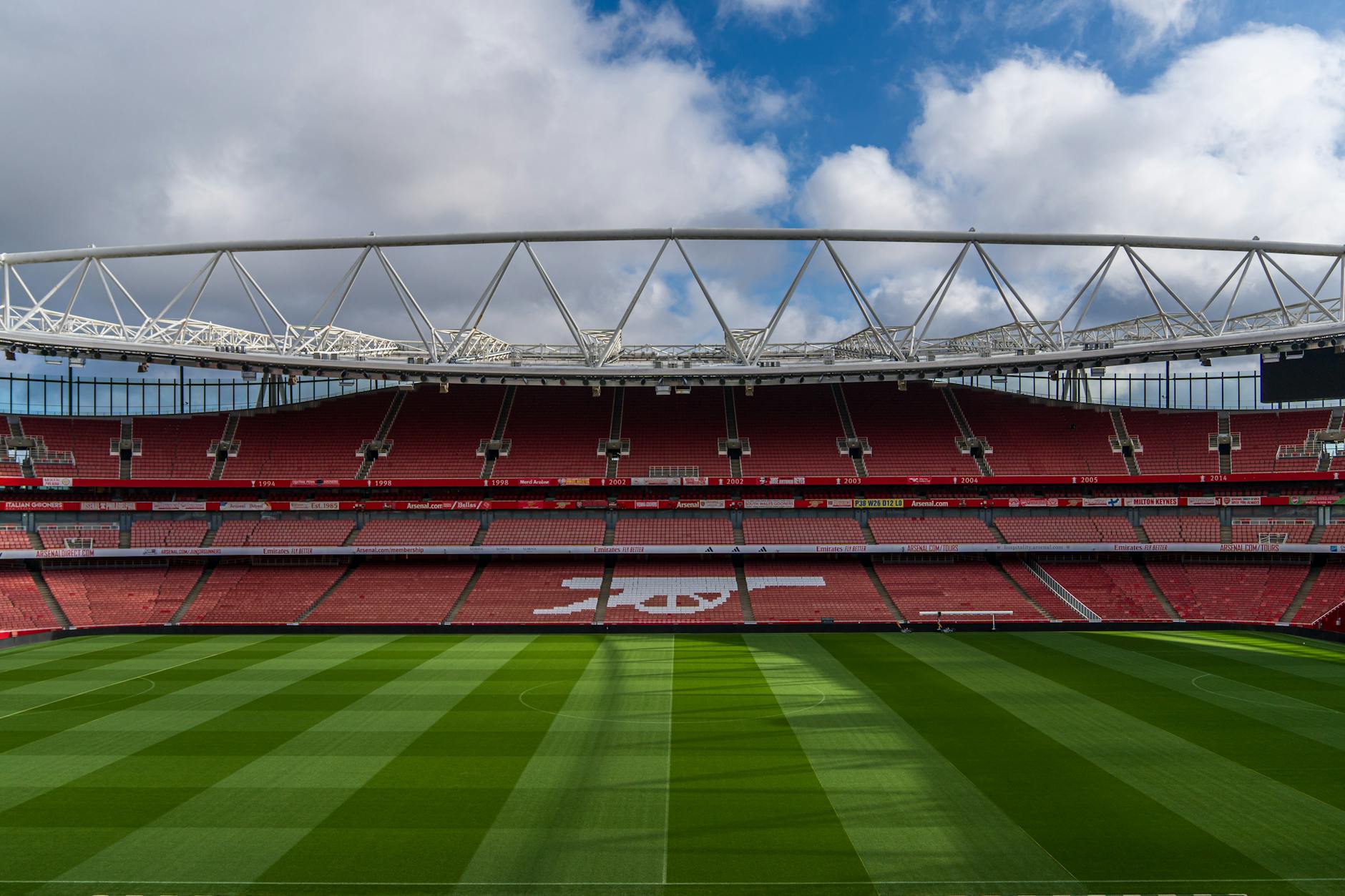 Arsenal, campioana Angliei după 22 de ani