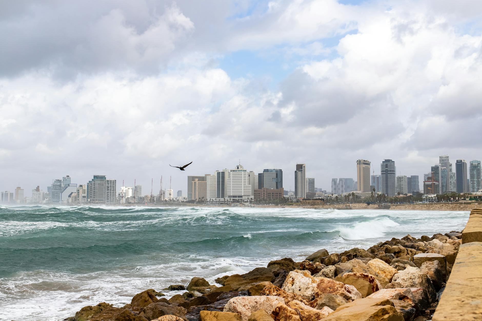 Israel intensifică atacurile în Liban după ordinul lui Netanyahu