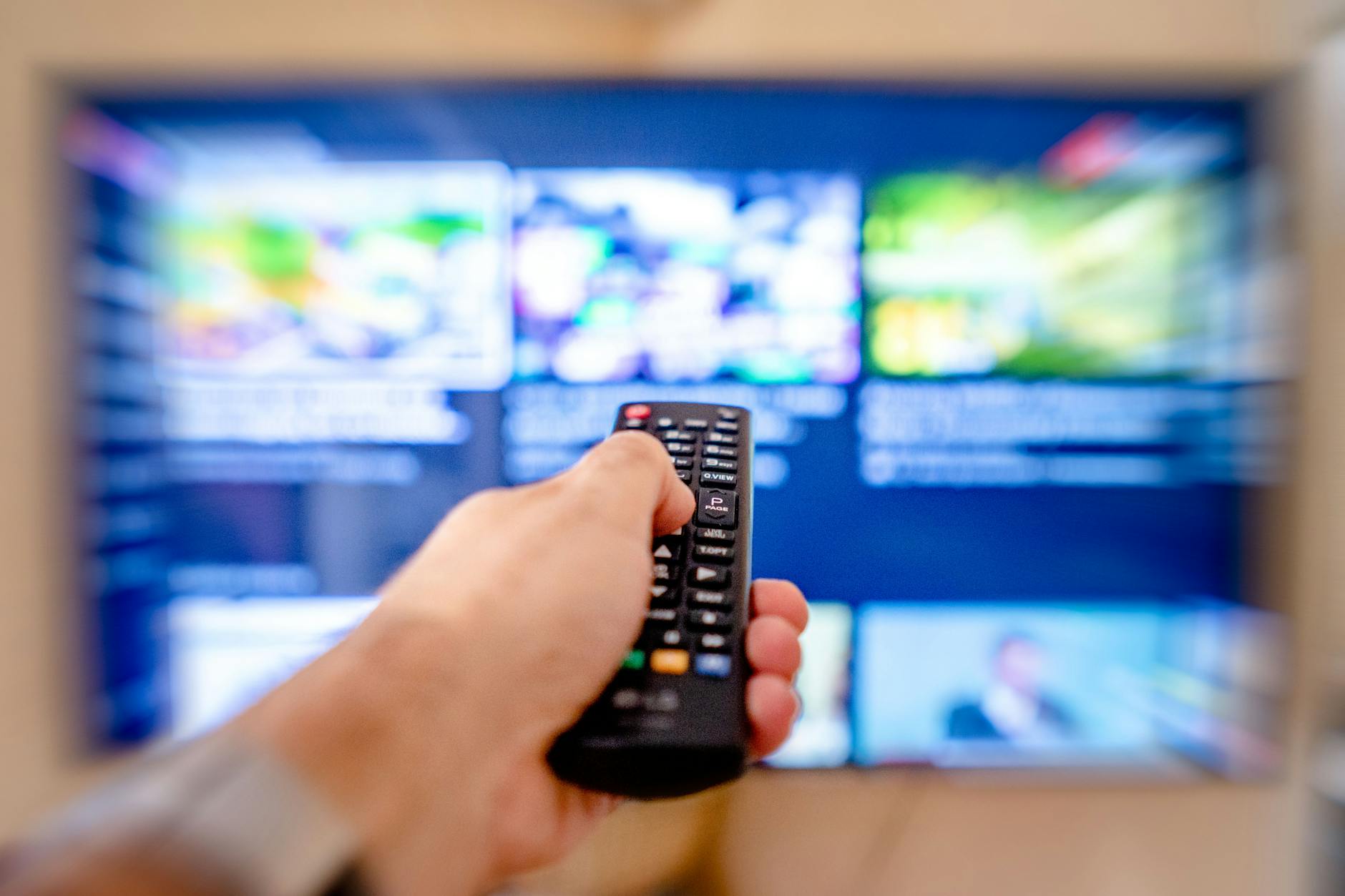 DIGI trece tarifele la euro de la 1 iulie