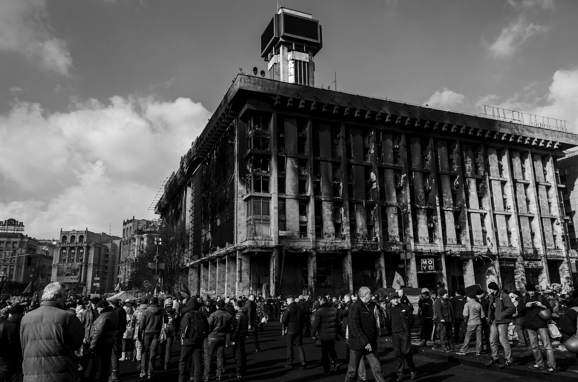Șeful NATO la Kiev după atacul cu 73 de rachete rusești