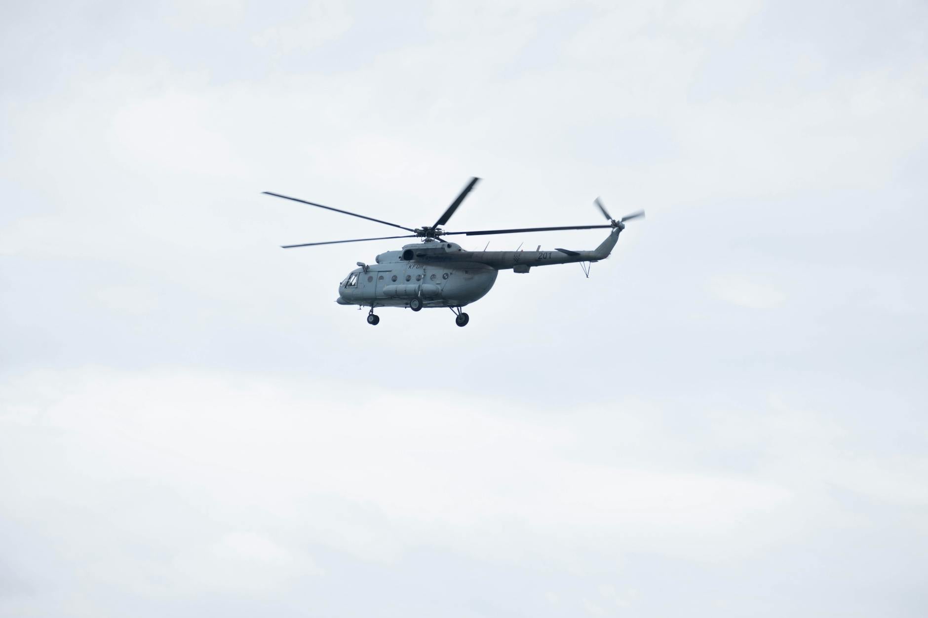 Reuters: Dronele de 30 mil. dolari ale României au defecte ascunse