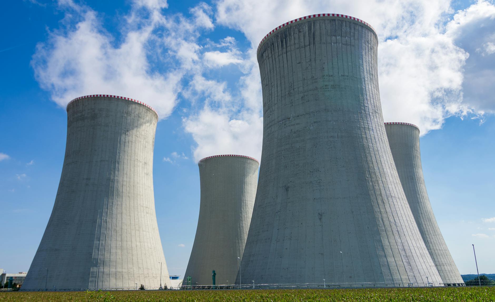 SIPRI: riscul nuclear crește, deși arsenalele scad