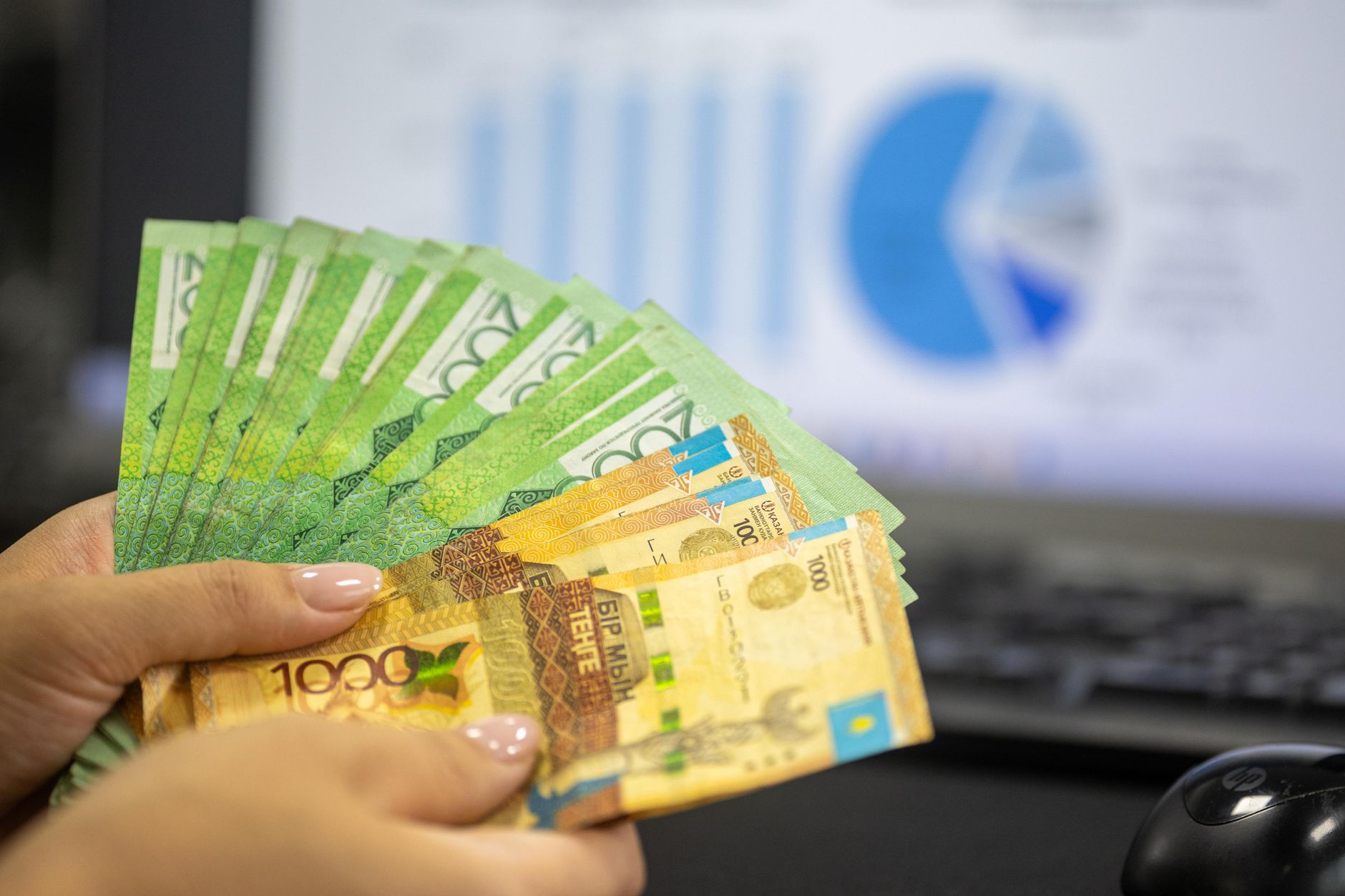 Buget UE 2028-2034: tăieri de 33 mld. €, coeziunea rezistă