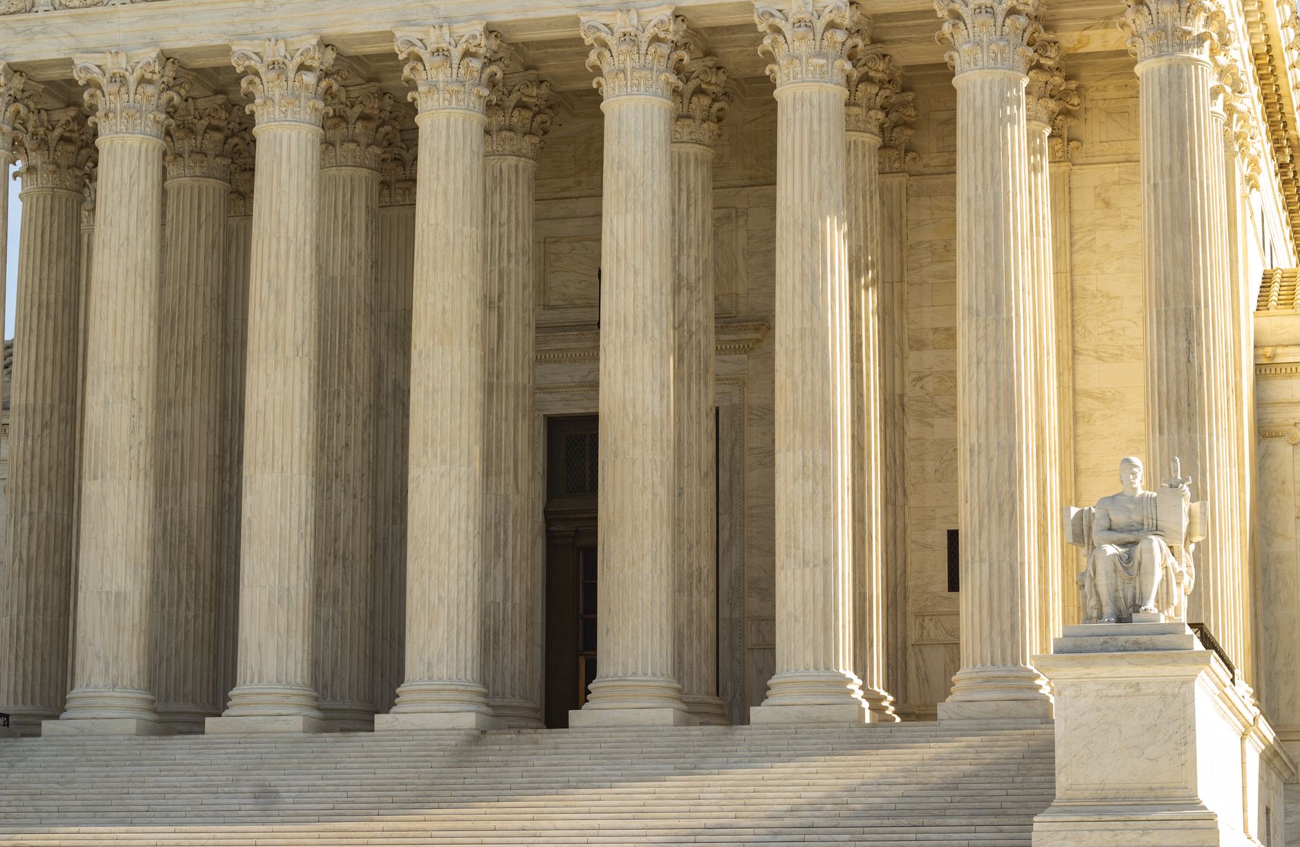 SCOTUS respinge ordinul Trump privind cetățenia