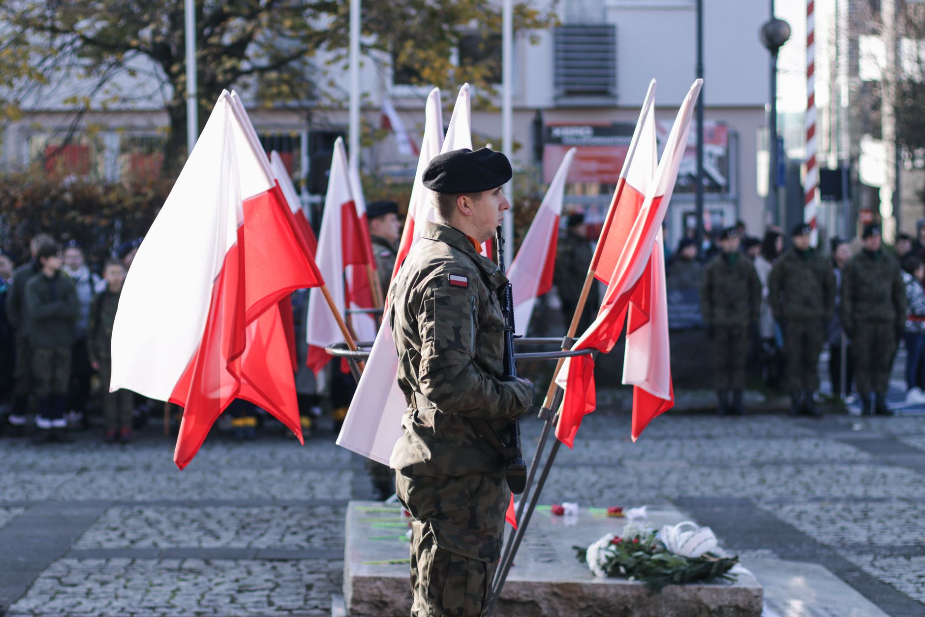 Polonia: scandal Patriot și declasificare militară