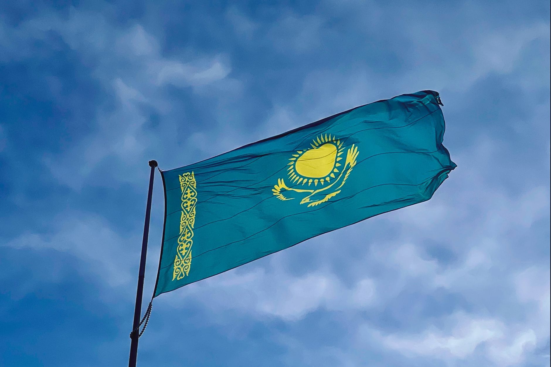 Kazahstan opreşte exportul de petrol; România, afectată
