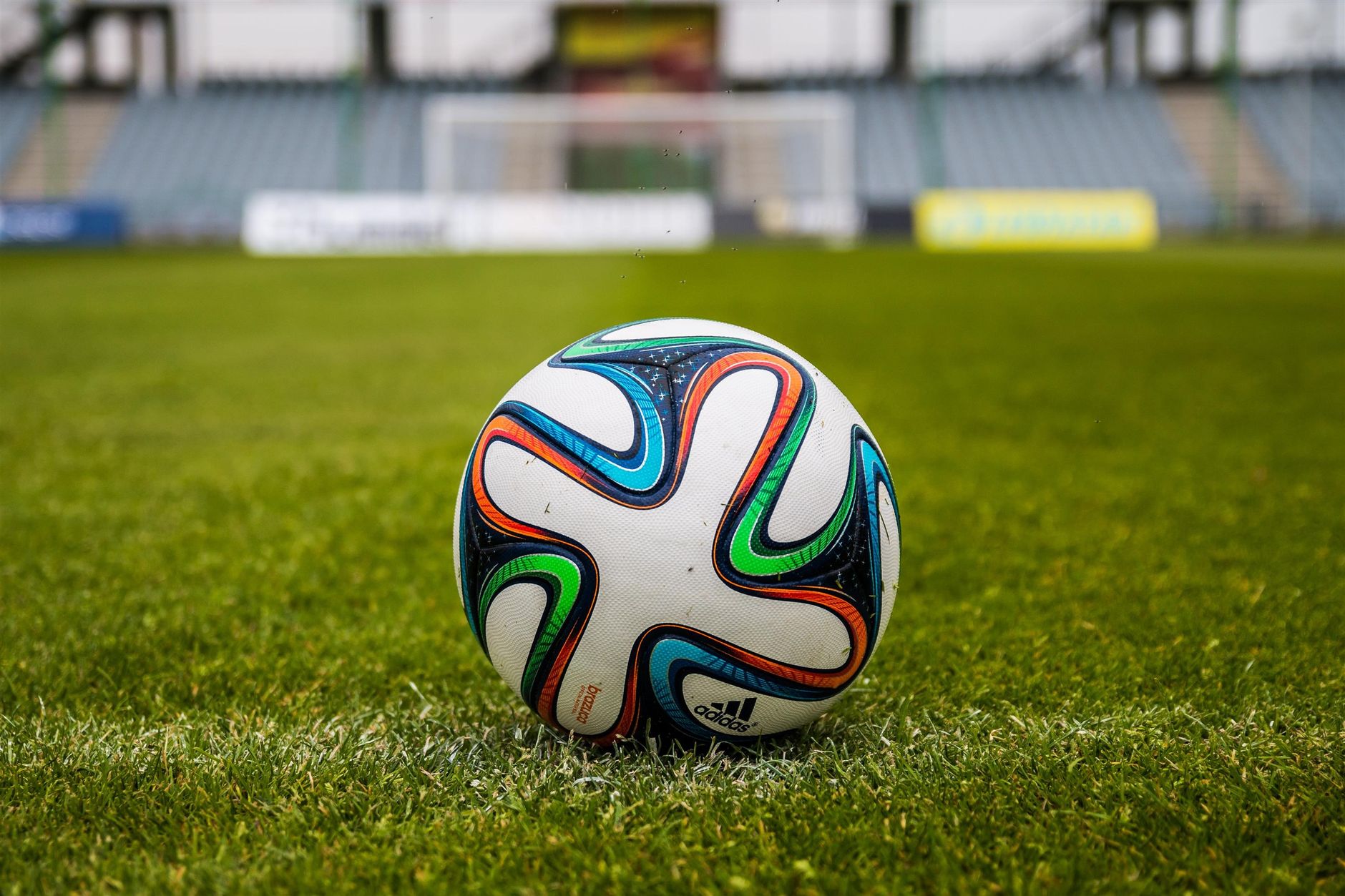 UEFA boicotează FIFA: Cupa Mondială nu va fi cedată investitorilor