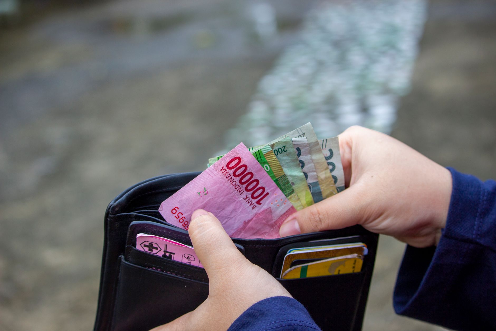 Parlamentul a găsit 100.000 euro pentru procesul olimpic al Bărbosu