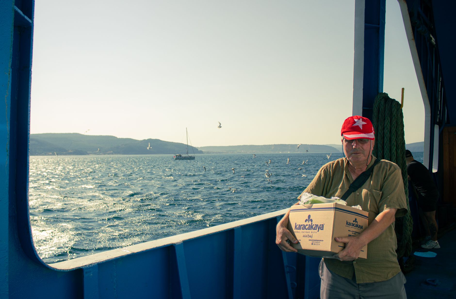 Grecia evacuează sate lângă Atena; două elicoptere, ciocnite în zbor