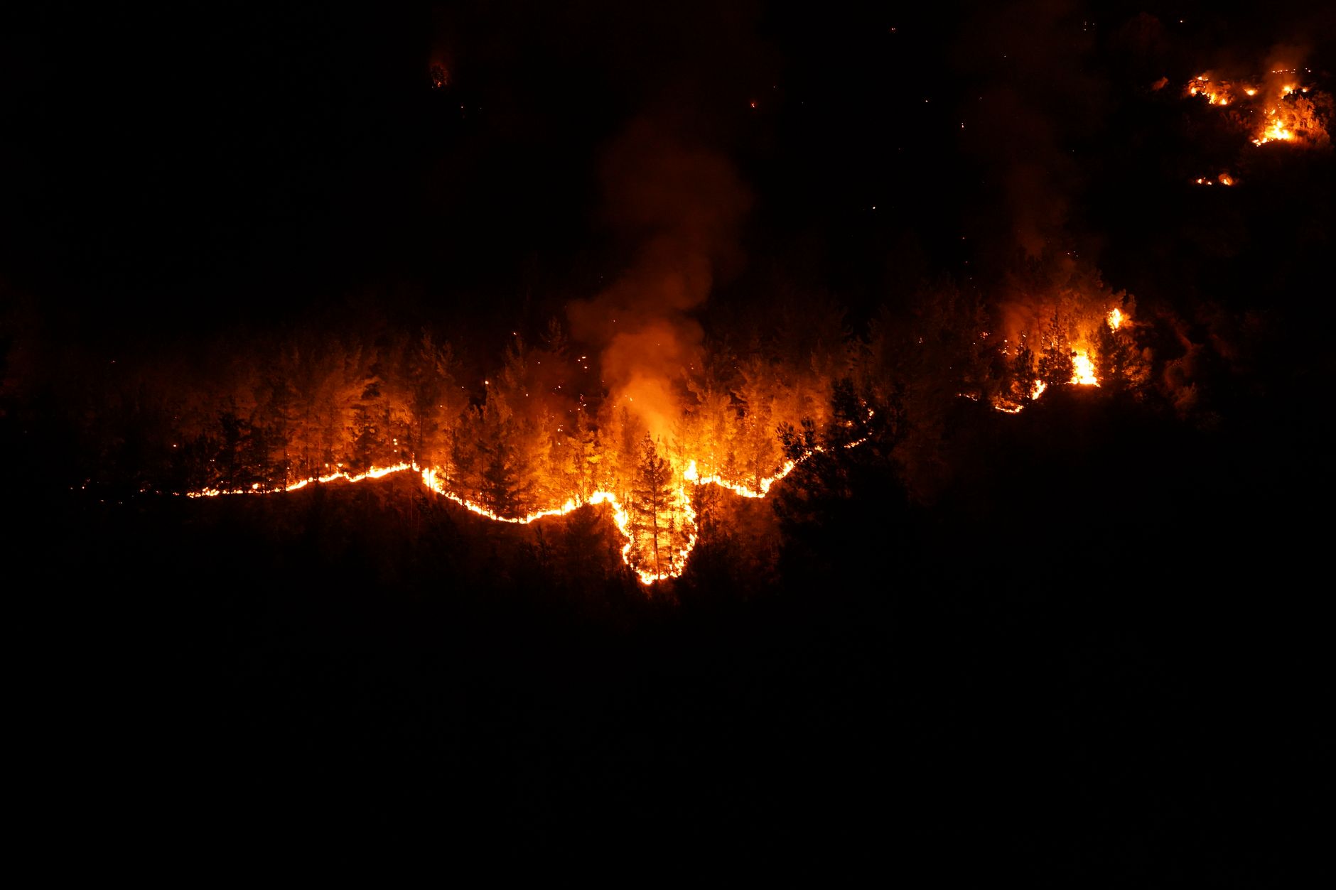 Incendiile din Washington distrug 600 clădiri: 60.000 evacuați