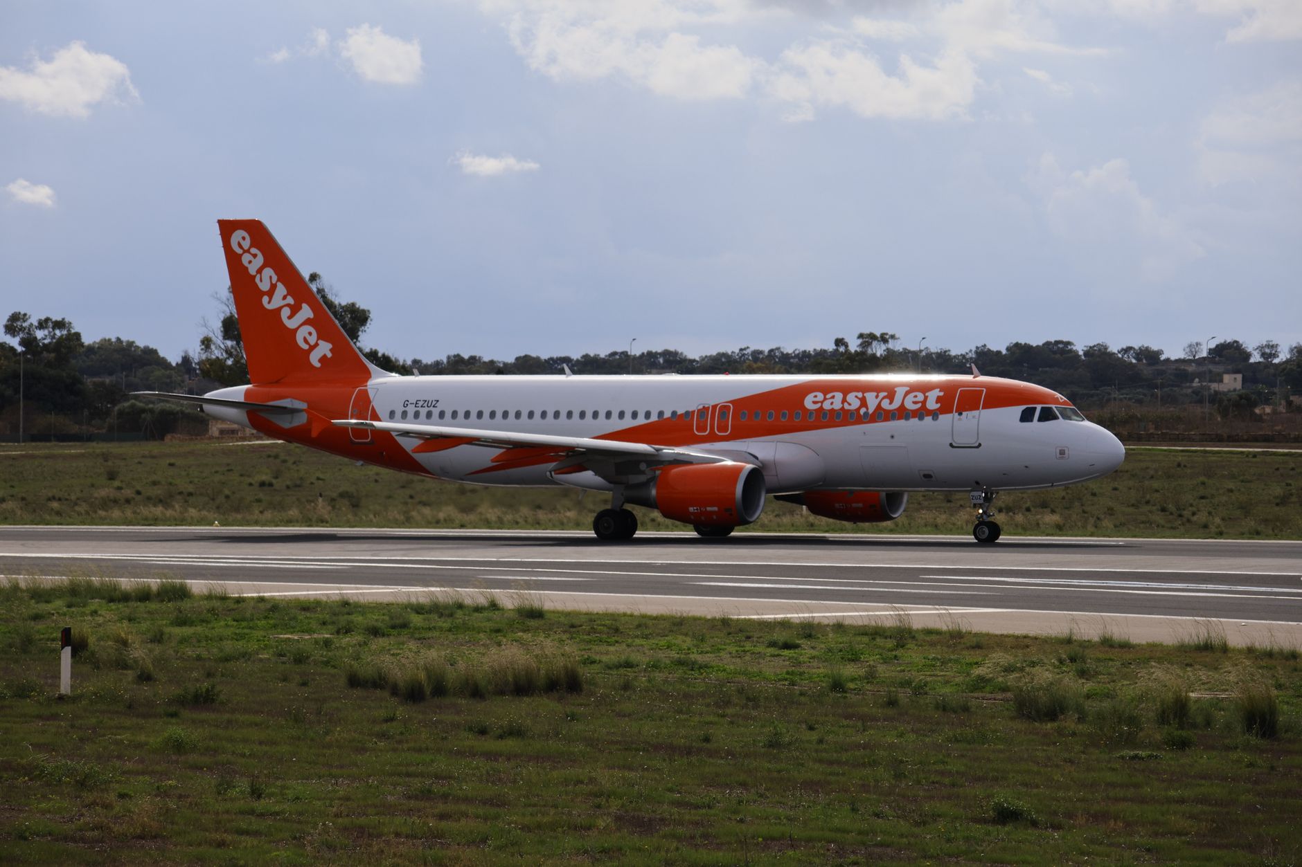Apollo preia EasyJet cu 7,7 miliarde de dolari: ce se schimbă