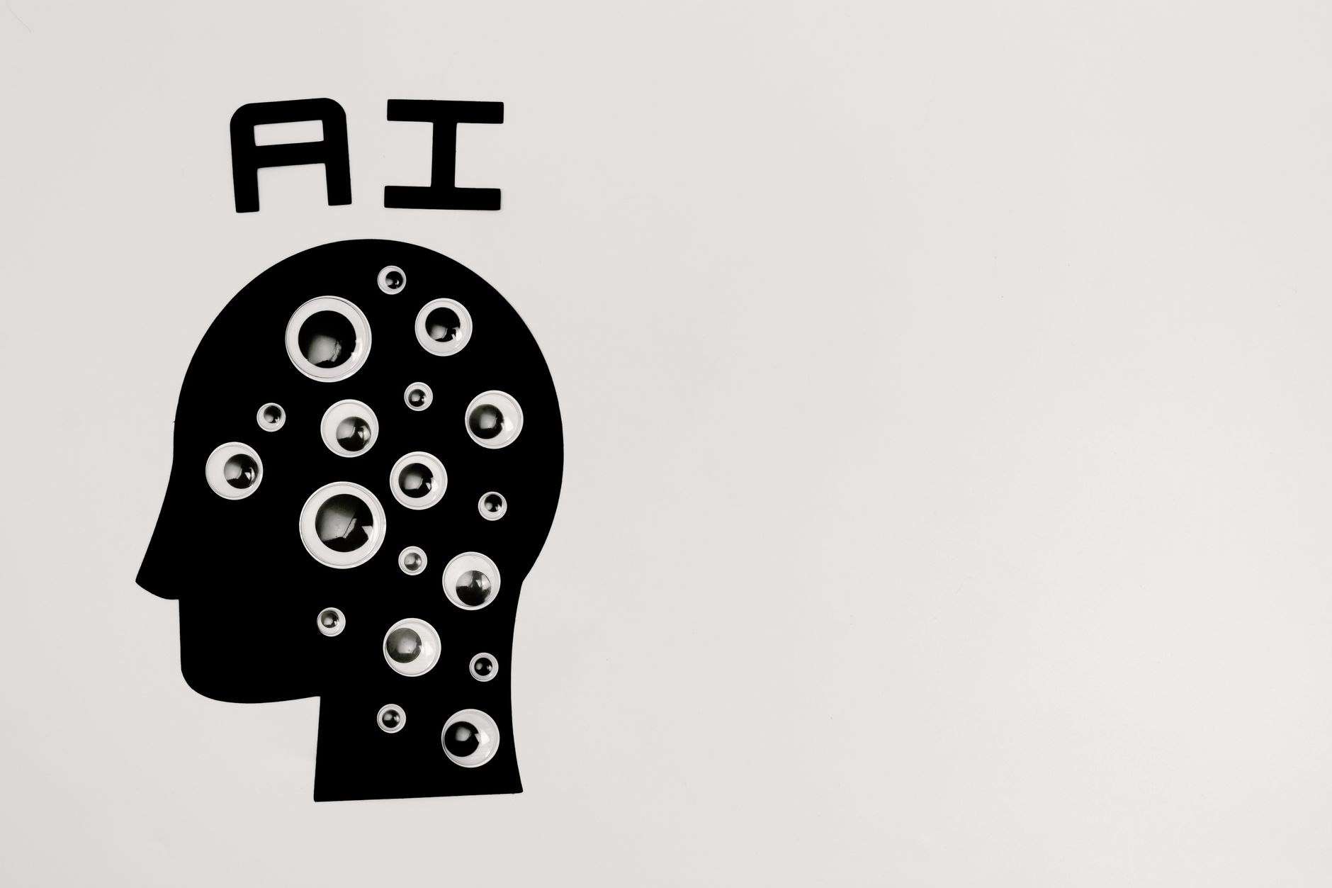 Inteligența artificială a proiectat 16 virusuri noi: premieră mondială