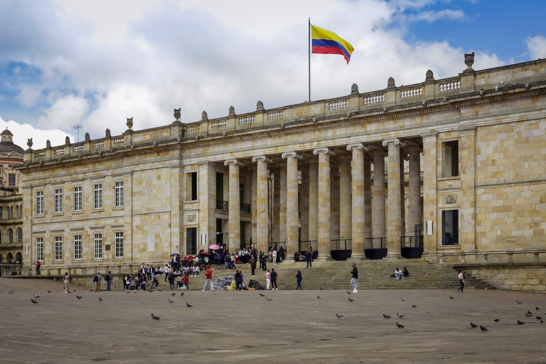Colombia declară stare de urgență: 132 de morți după cutremurul 7,4