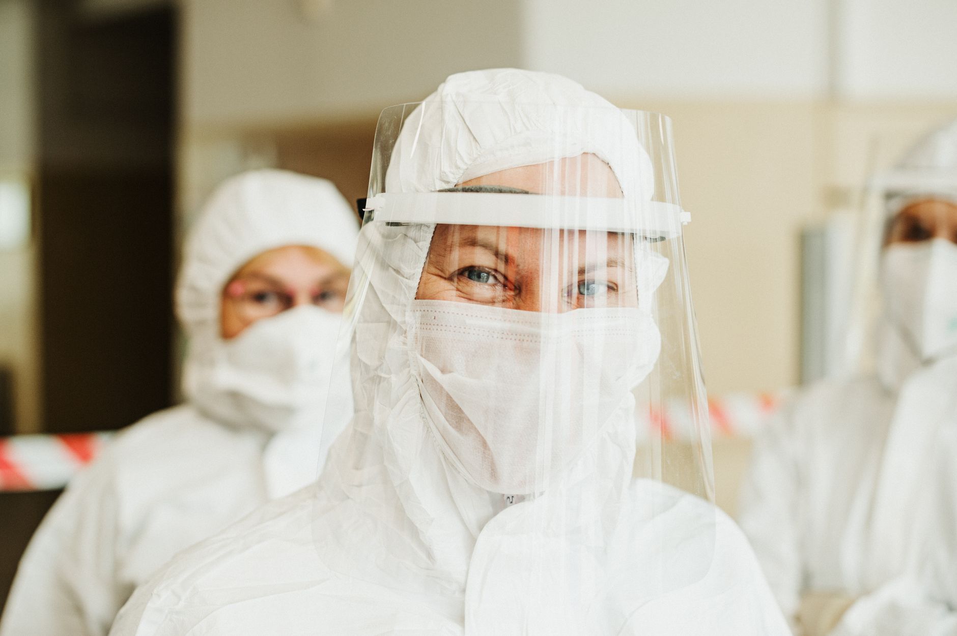 PPE și Renew cer CE să blocheze 770 milioane PNRR ai României