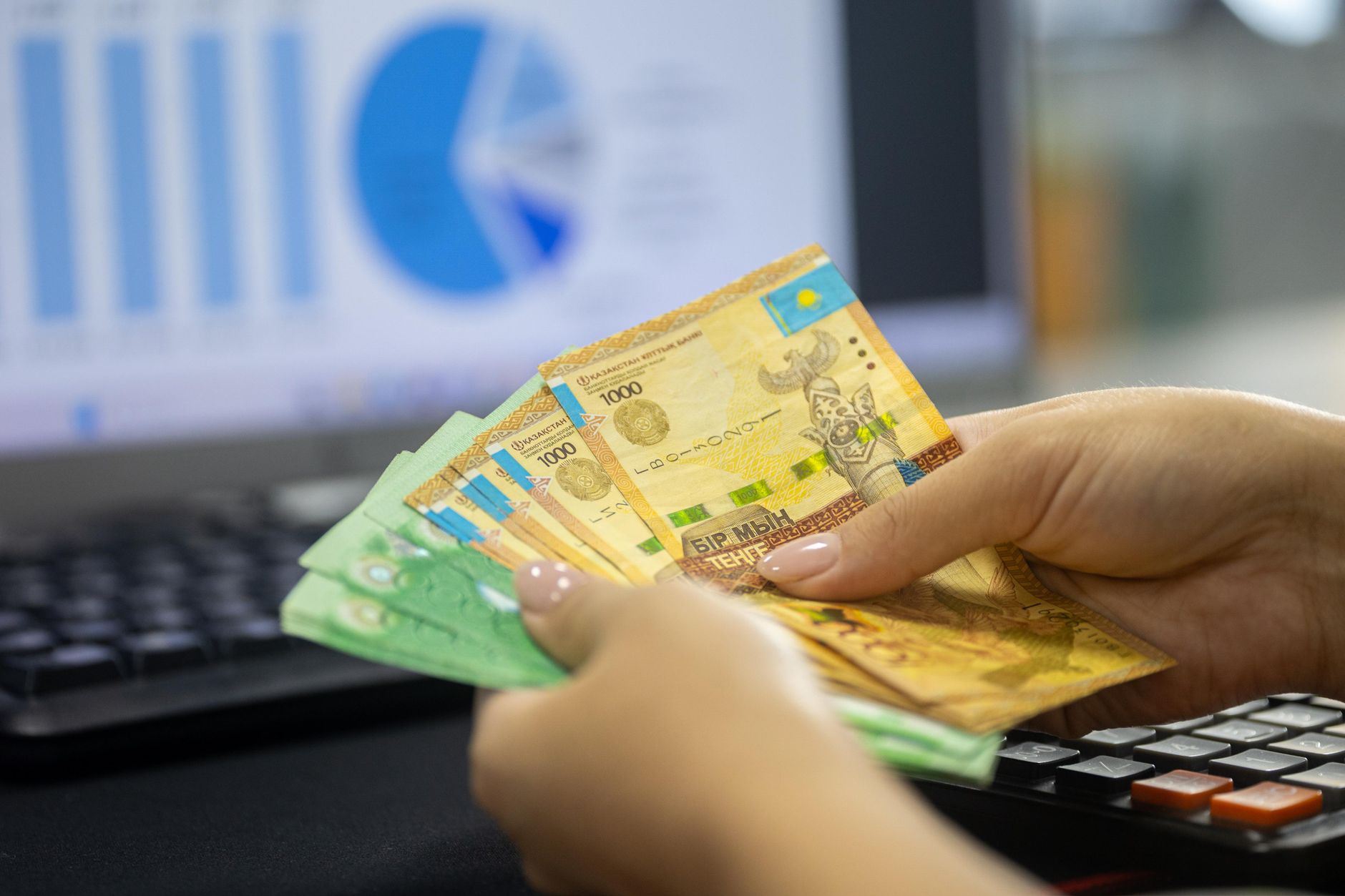 Meta plătește 18 miliarde dolari: dependența copiilor de social media