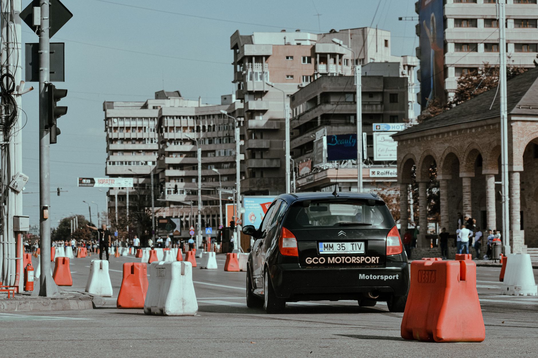 ÎCCJ salvează traficul aerian: suspendarea ROMATSA, anulată definitiv