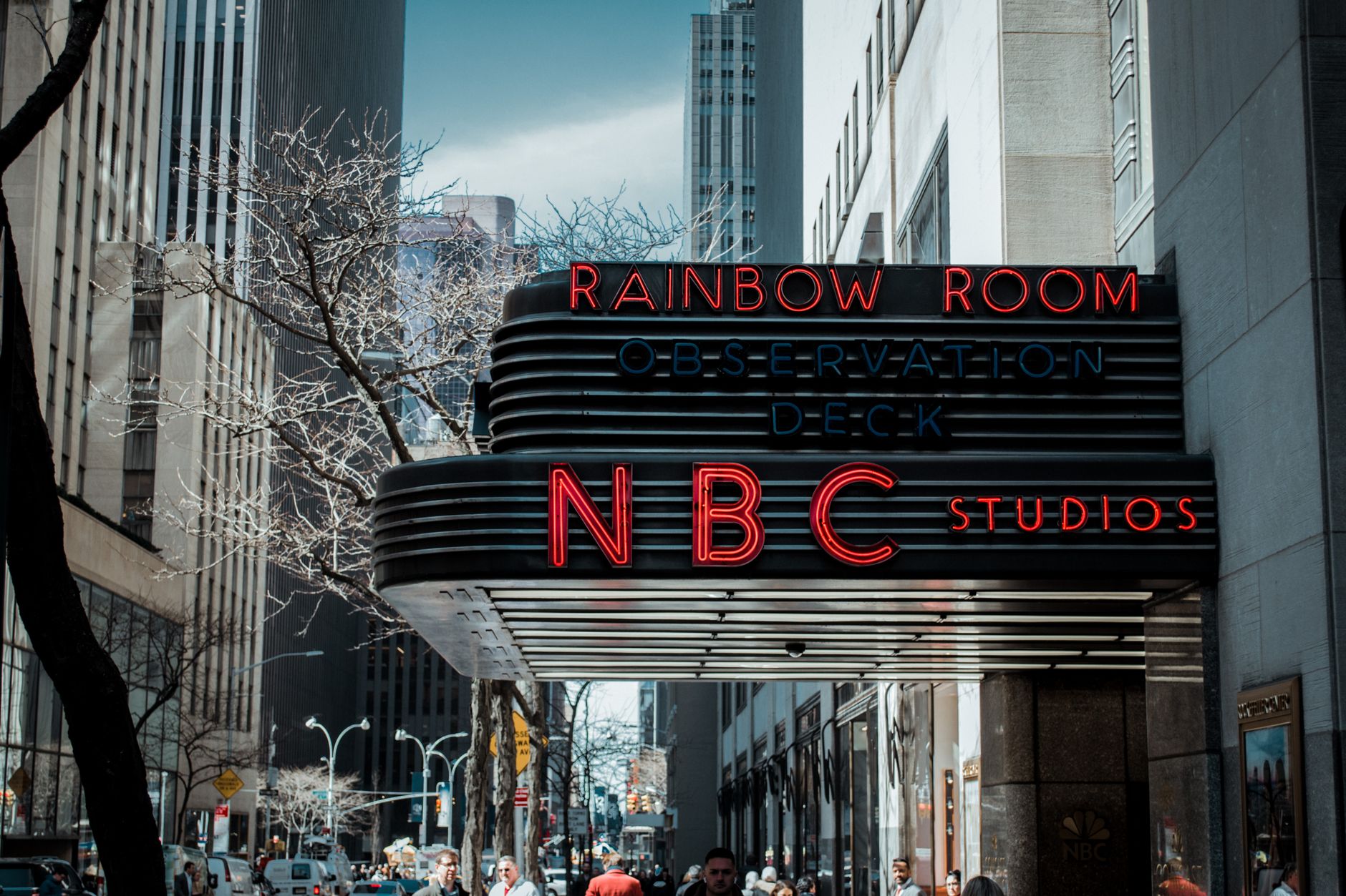 Trump amenință NBC: cere FCC să sancționeze prezentatoarea Welker
