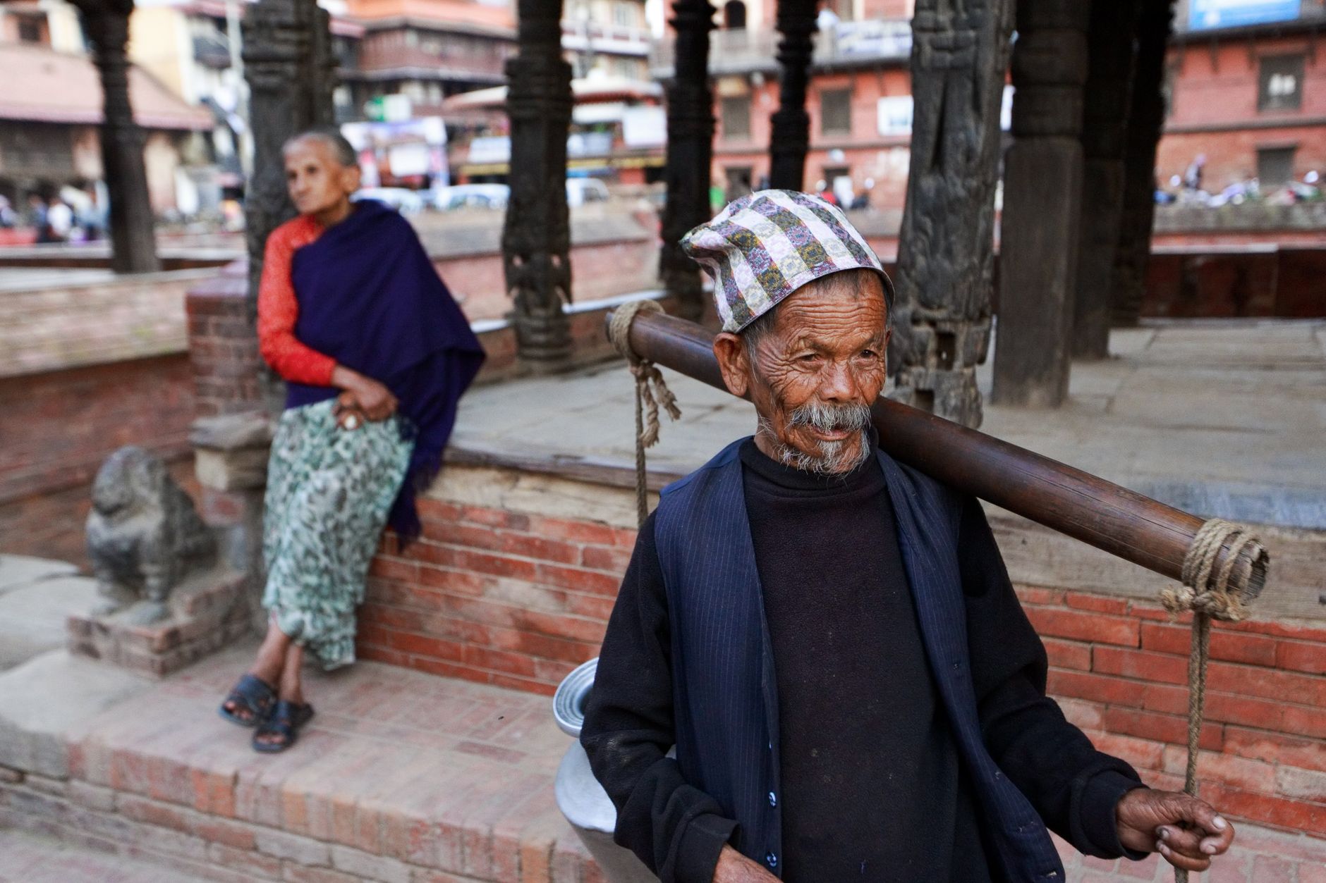 Nepal: doi muncitori scoși vii din tunel după 9 zile sub dărâmături