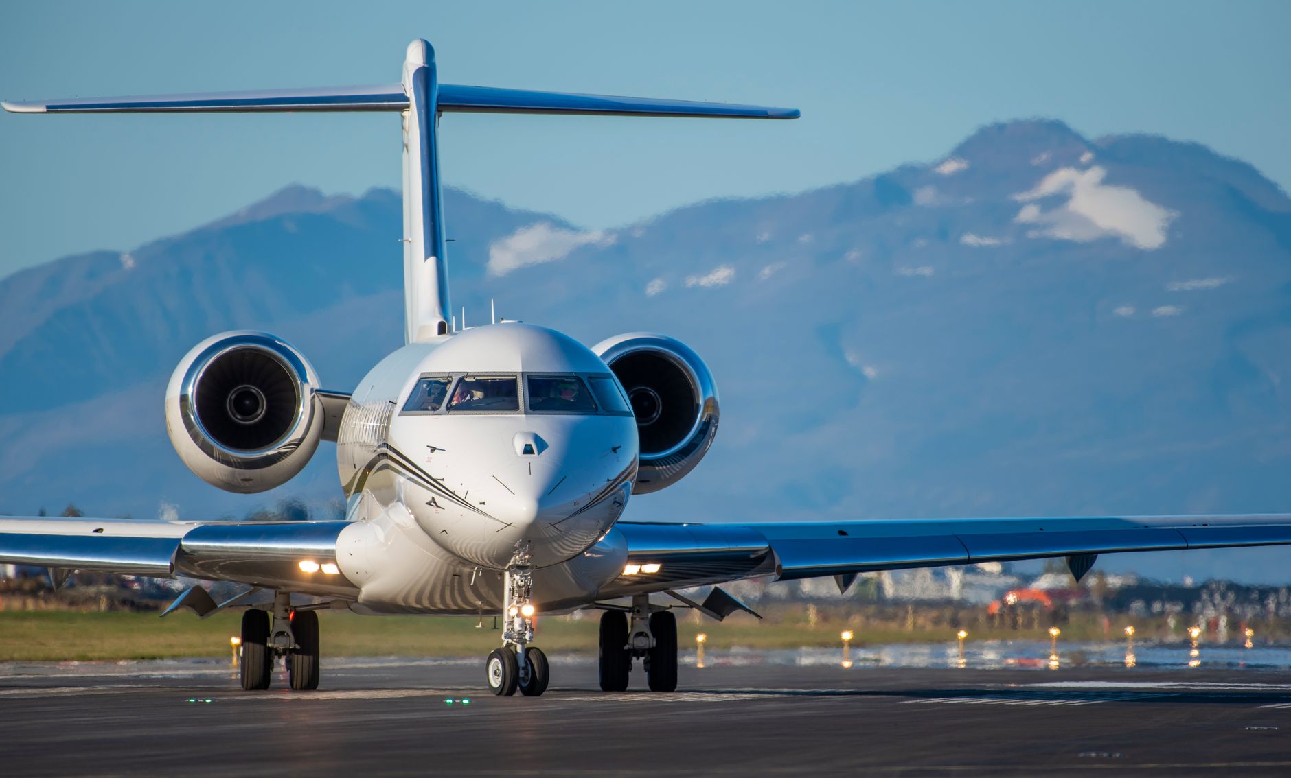Trump blochează Bombardier în SUA; Canada aplică tarife de retorsiune