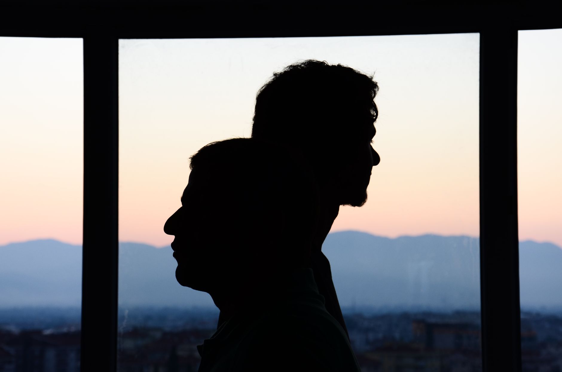 Un TER a deraiat în Normandia: 44 de răniți, o victimă critică