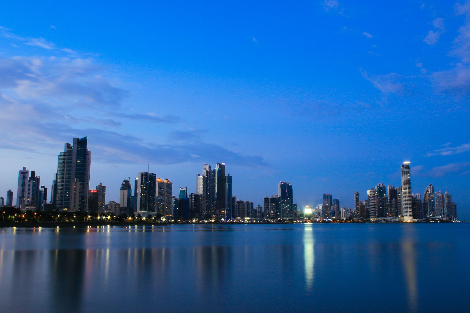 Cutremur 7,7 în Panama provoacă alertă de tsunami în nouă țări